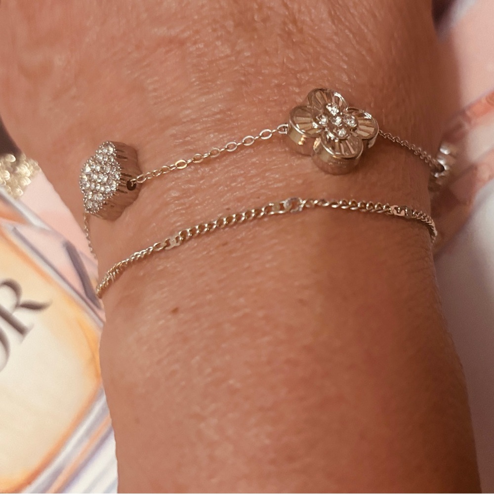 Elegant Silver Floral & Pave Bracelet Set - Silver
